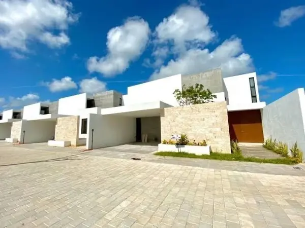 Casa en renta en Temozon Norte, Mérida — foto 2 de 25