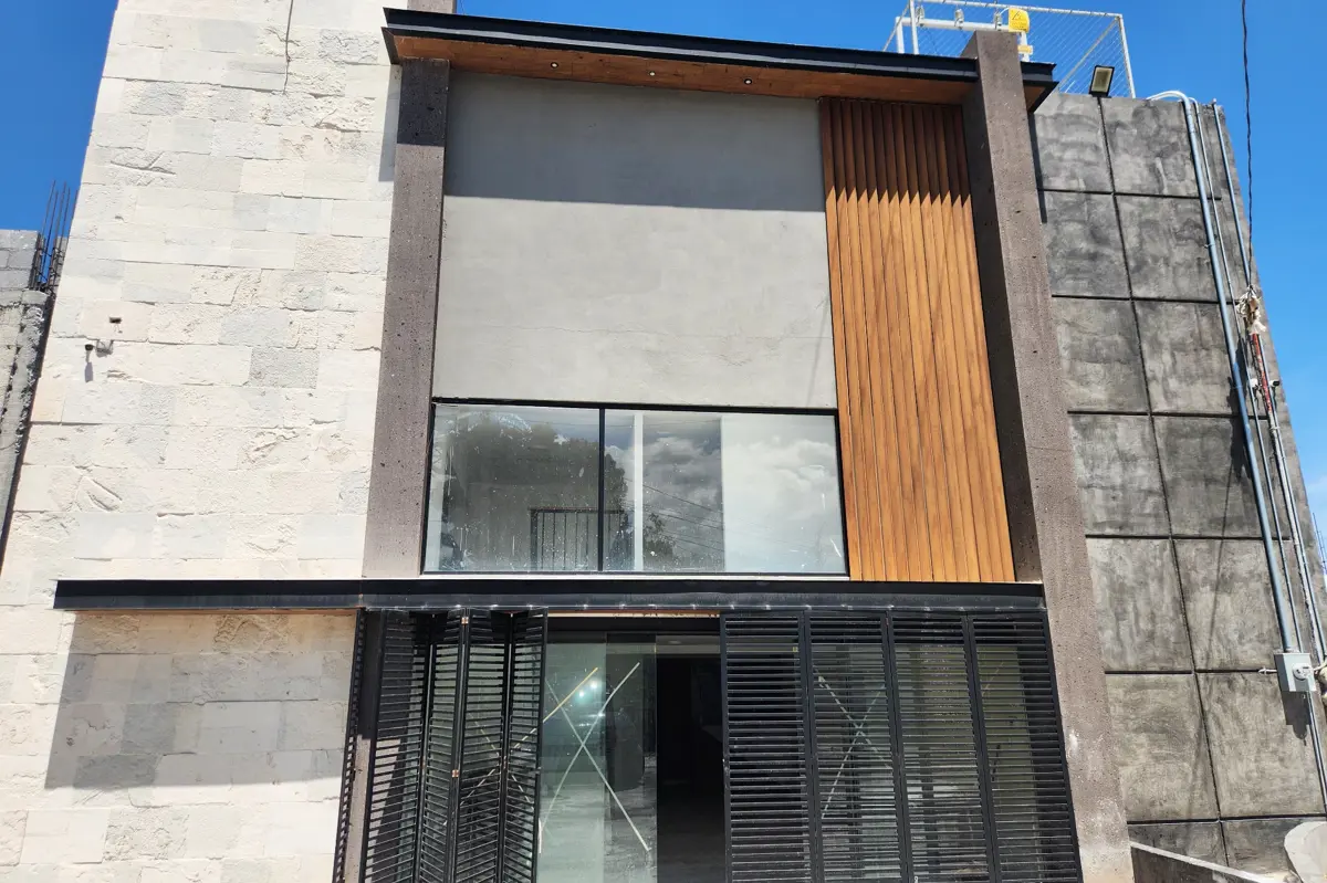 Consultorio en renta en Villas de la Aurora, Saltillo — foto 1 de 33