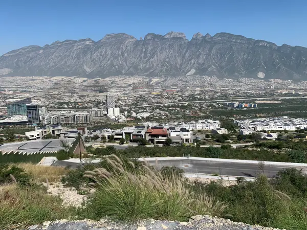 Terreno en venta en Residencial Cordillera, Santa Catarina — foto 2 de 12