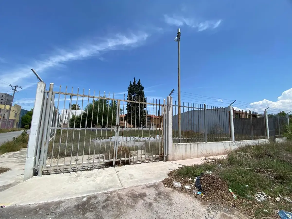 Terreno en renta en Arboledas Residencial, Saltillo — foto 1 de 3
