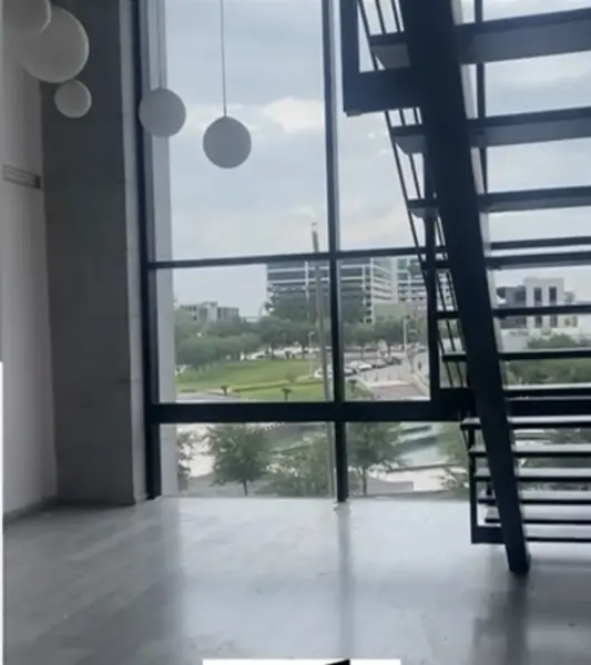 Oficinas en Renta frente a los Museos y Palacio de Gobierno, muy cerca de la Macroplaza