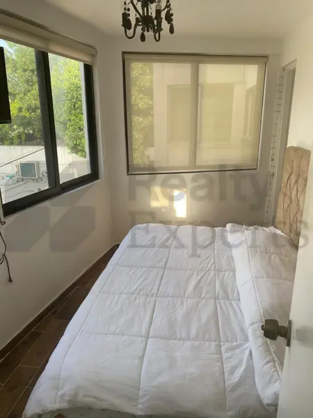 Departamento en renta en Del Valle, San Pedro Garza García — foto 2 de 10