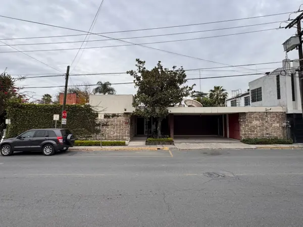 Casa en venta en Fuentes del Valle, San Pedro Garza García — foto 2 de 25