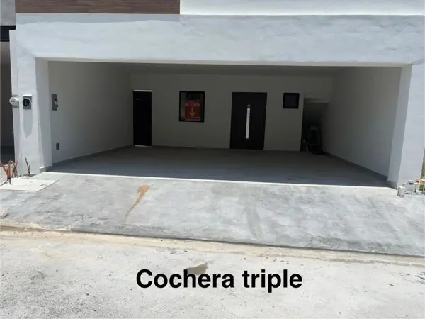 Casa en venta en Mirador, García — foto 2 de 18