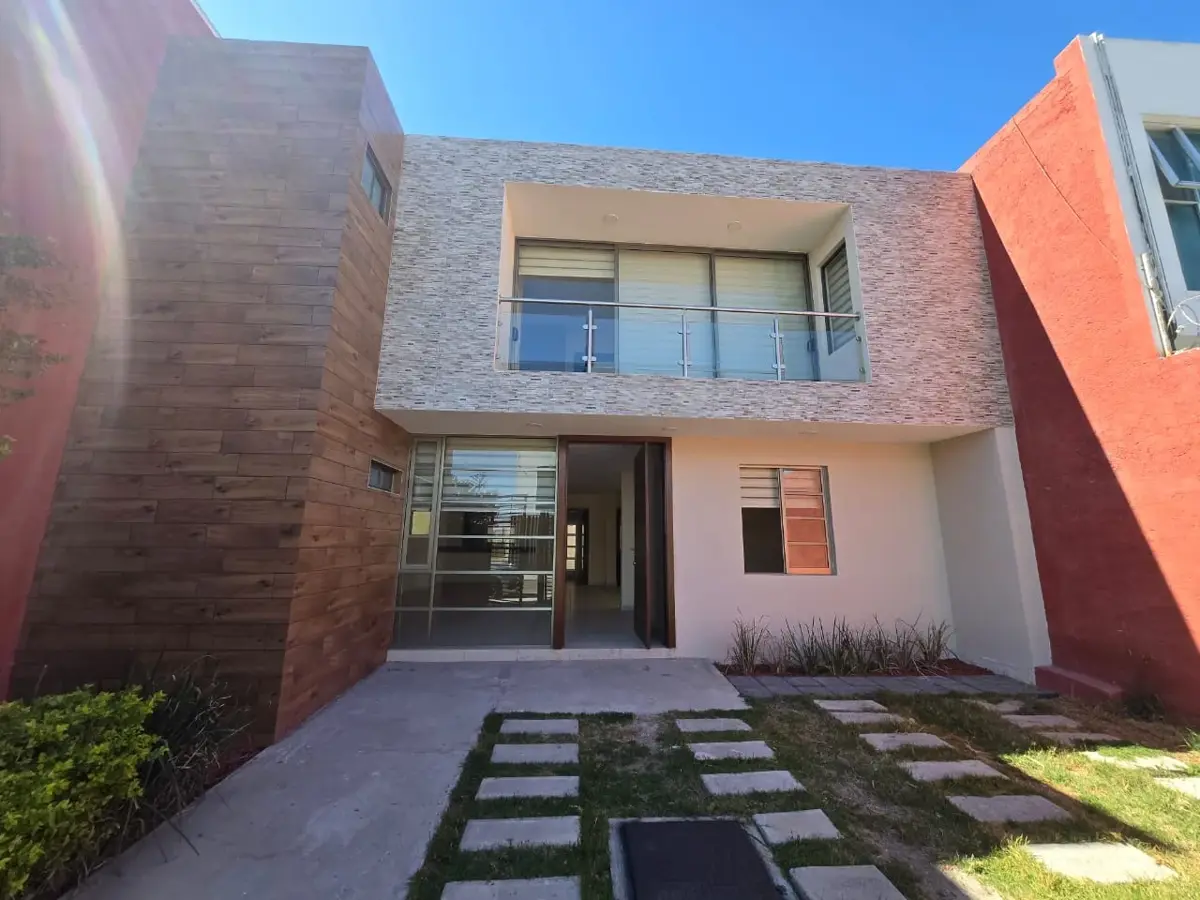Casa en renta en La Puerta de Hierro, Pachuca de Soto — foto 1 de 19