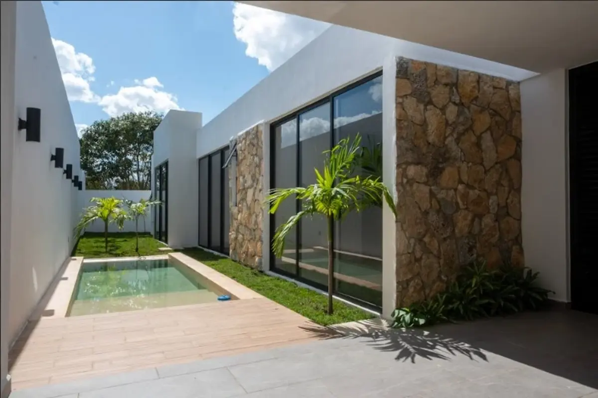 Casa en venta en Chablekal, Mérida — foto 1 de 16