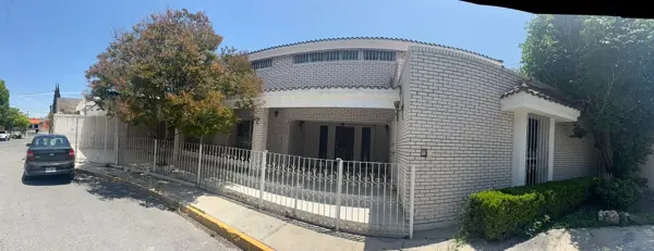 Casa en renta en Los Ángeles, Saltillo — foto 2 de 20