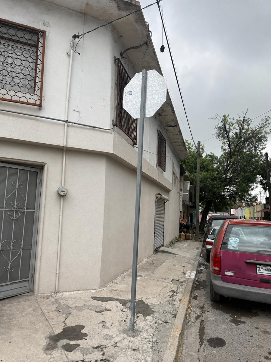 Local en renta en Barrio la Moderna, Monterrey — foto 1 de 12