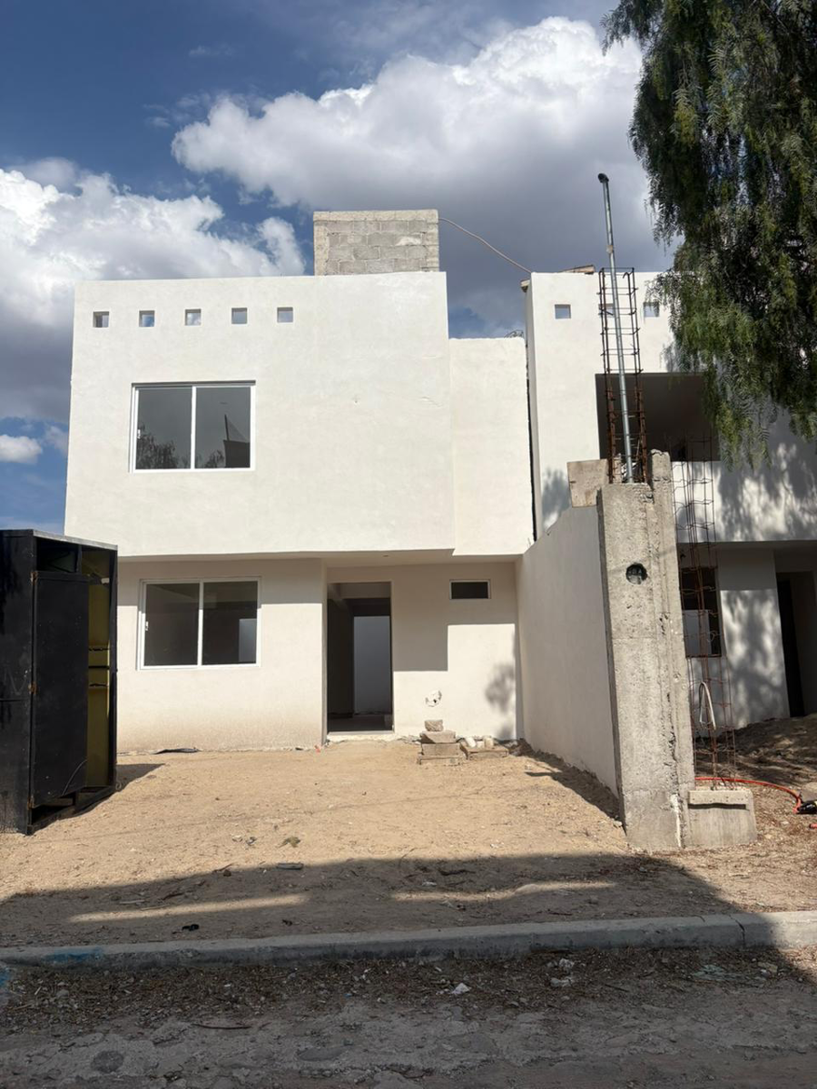 Casa en venta en Banthi, San Juan del Río — foto 1 de 11