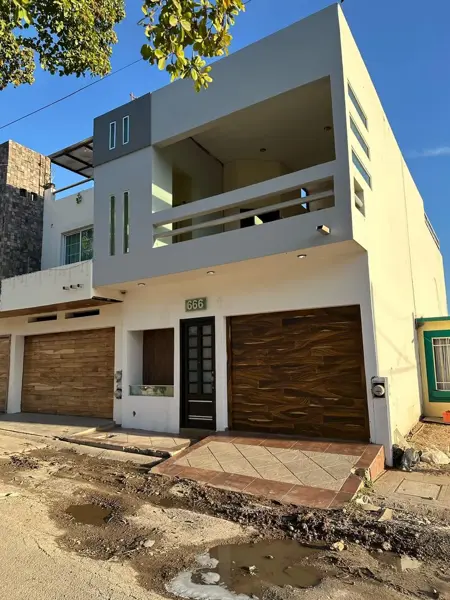 Casa en venta en Villa Bonita Culican 2.2 millones