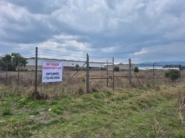 Terreno en venta en San Blas Otzacatipan, Toluca — foto 2 de 3