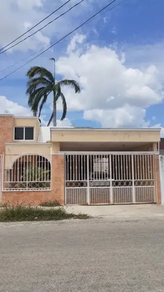 Venta de casa amplia y cómoda en Nuevo Yucatán