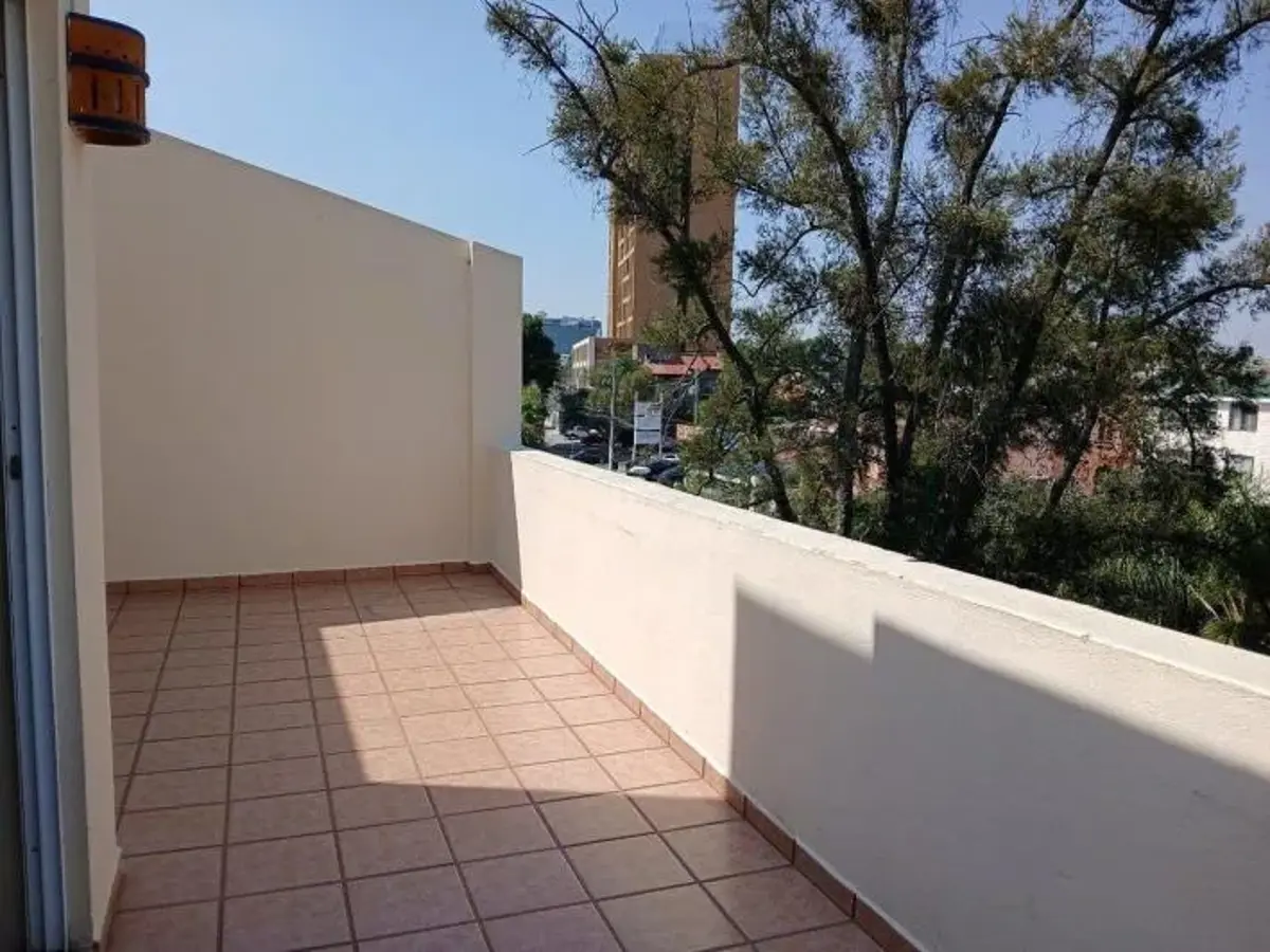 Casa en renta en Jardines Universidad, Zapopan — foto 1 de 4