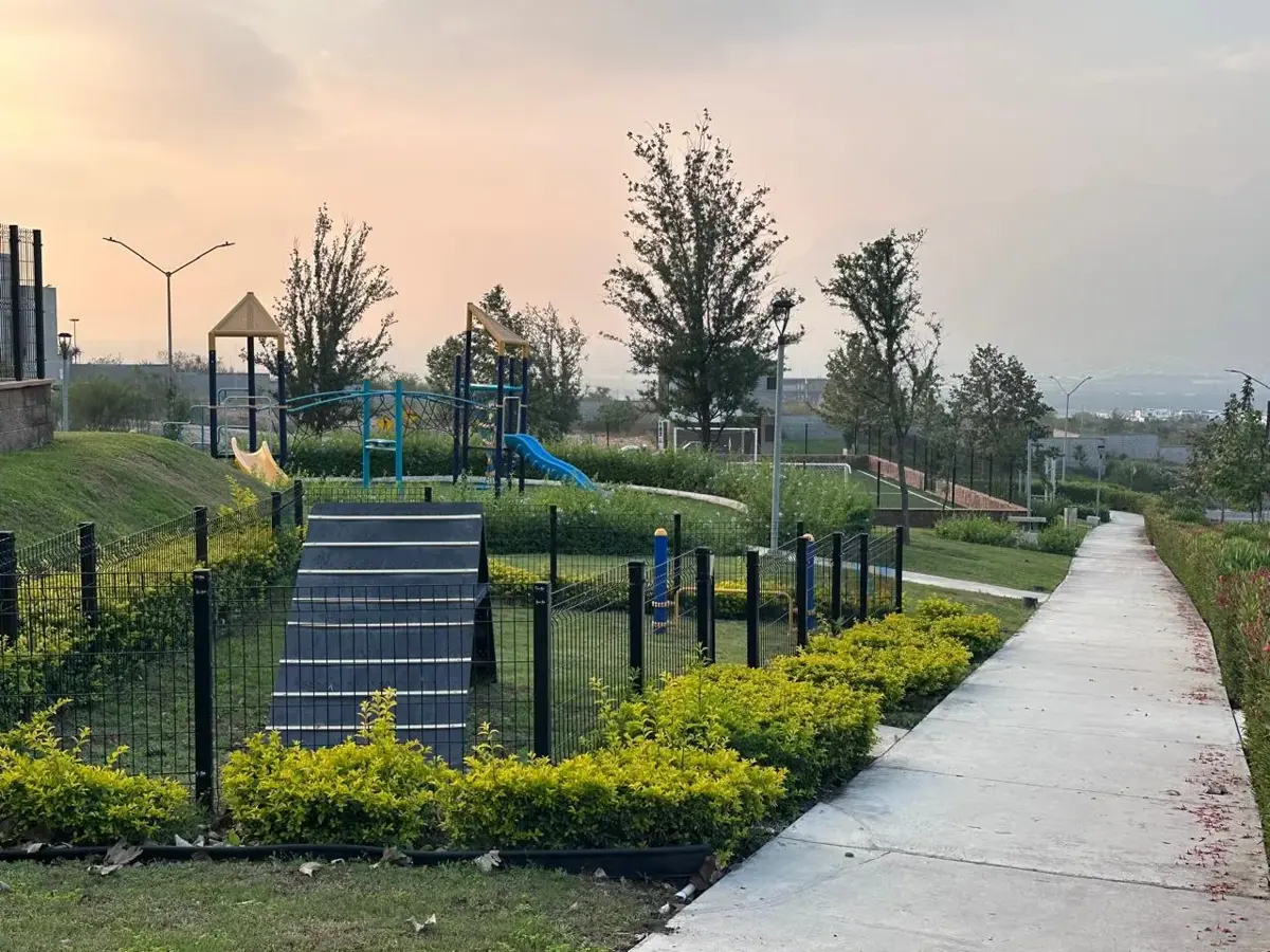Terreno en Venta - Solana Residencial, García, Nuevo León Terreno en Venta - Solana Residencial, García, Nuevo León