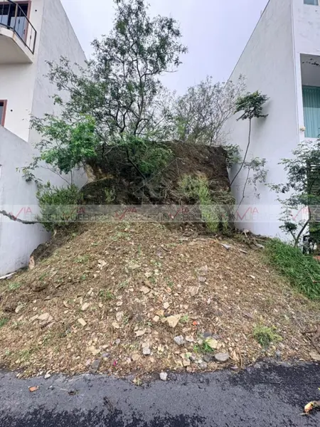Terreno en venta en Satélite Acueducto Séptimo Sector, Monterrey — foto 2 de 10
