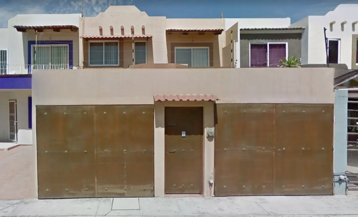 Casa en venta en Delfines, Puerto Vallarta — foto 1 de 7