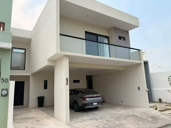 Casa en venta en Lomas de la Rioja, Alvarado — foto 2 de 29