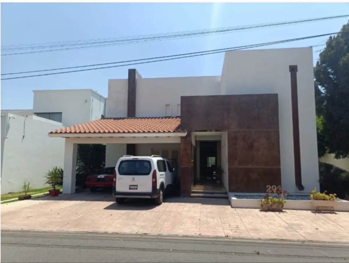 Casa en venta en Campestre Celaya, Celaya — foto 1 de 6