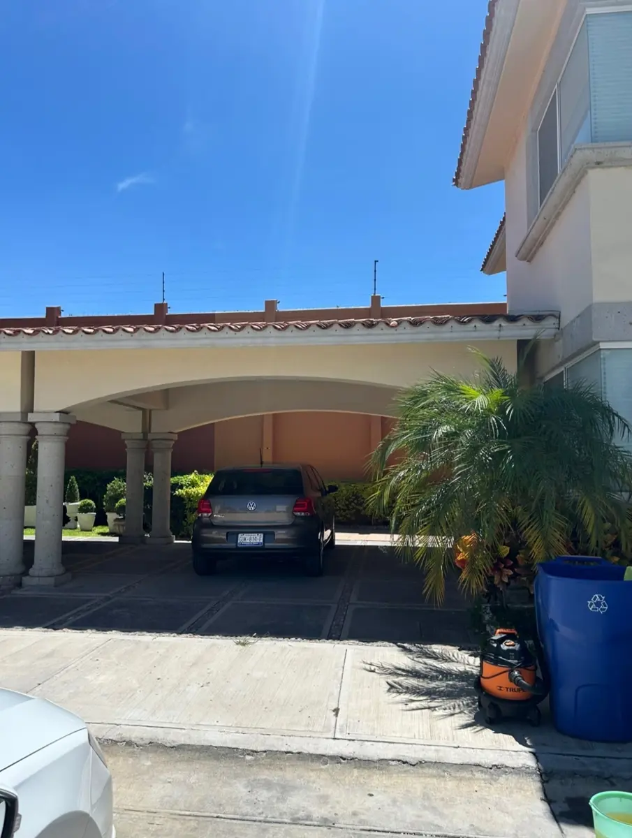 Casa en venta en Las Alamedas, Celaya — foto 1 de 8