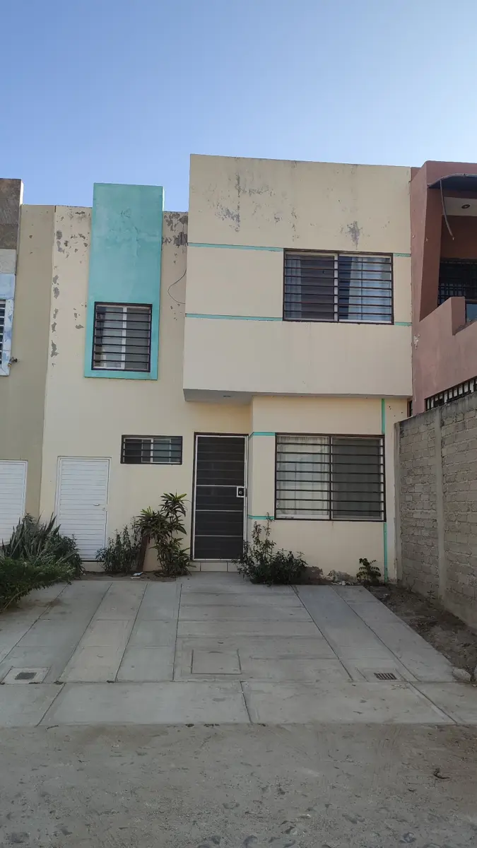 Casa en venta en Nuevo Salagua, Manzanillo — foto 1 de 13