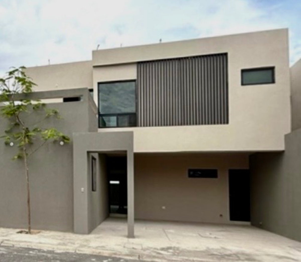 Casa en venta en Rincón las Trojes, Torreón — foto 1 de 25
