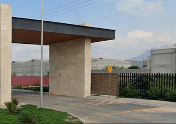 Terreno en Venta en Hacienda el Palmar, Santa Catarina, Nuevo León 3