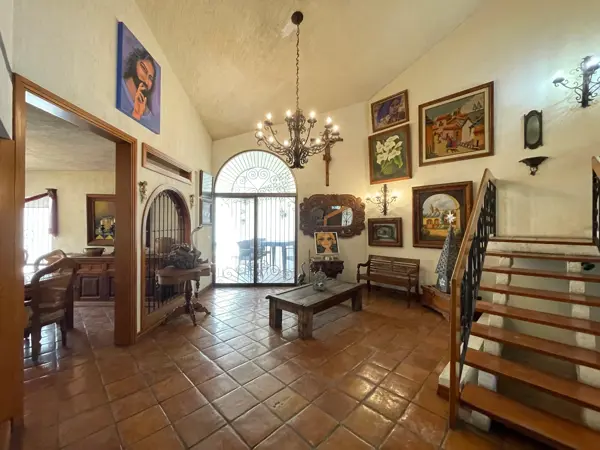 Casa en venta en Colinas de San Jeronimo, Monterrey — foto 2 de 9