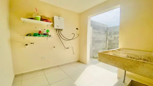Casa en venta en Modena, Apodaca — foto 3 de 20