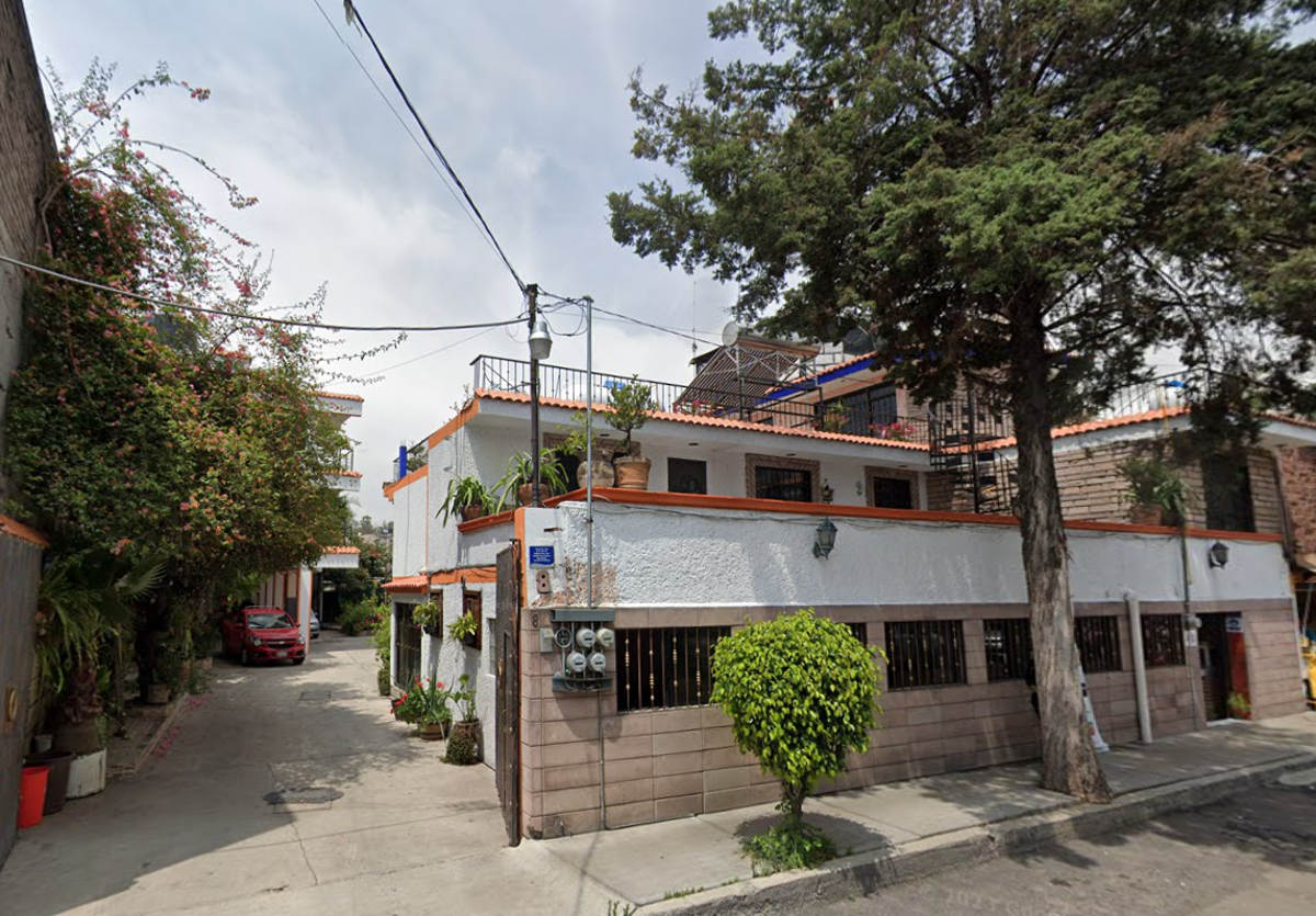 Casa en venta en Santa Cruz Acatlan, Naucalpan de Juárez — foto 1 de 23
