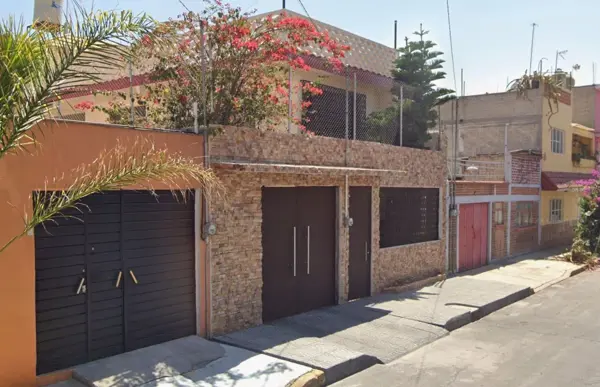 Casa en venta en Benito Juárez (La Aurora), Nezahualcóyotl — foto 2 de 10