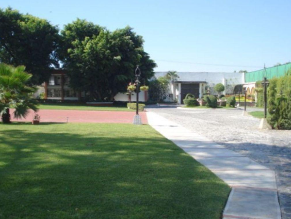 Hotel en venta en Gabriel Tepepa, Cuautla — foto 3 de 40