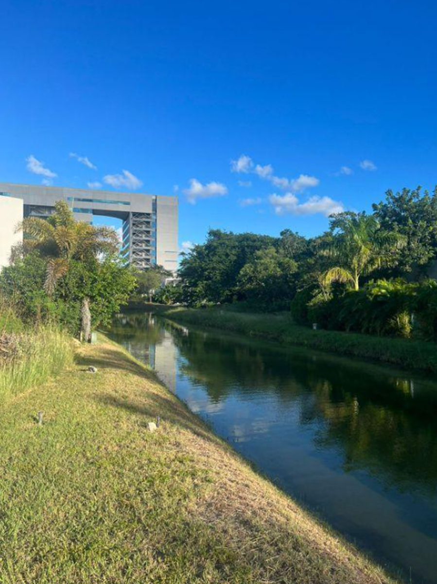 Terreno en venta en Tixcuytun, Mérida — foto 1 de 18