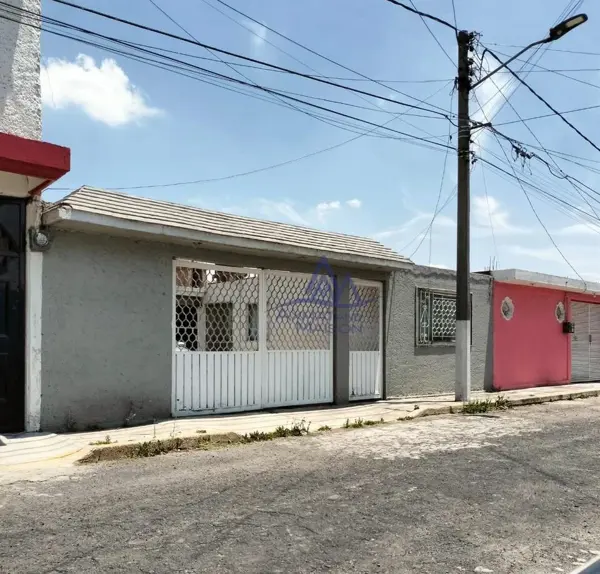 Casa en venta en Ampliación San Pablo de las Salinas, Tultitlán — foto 3 de 12