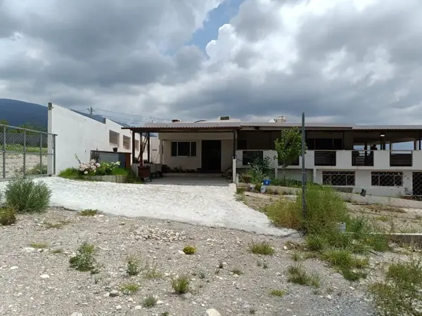 Quinta en Venta en Arteaga, Coahuila,