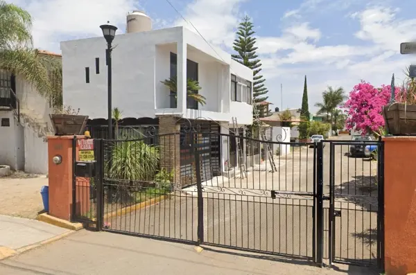 Casa en venta en Arbolada Bosques de Santa Anita, Tlajomulco de Zúñiga — foto 3 de 15
