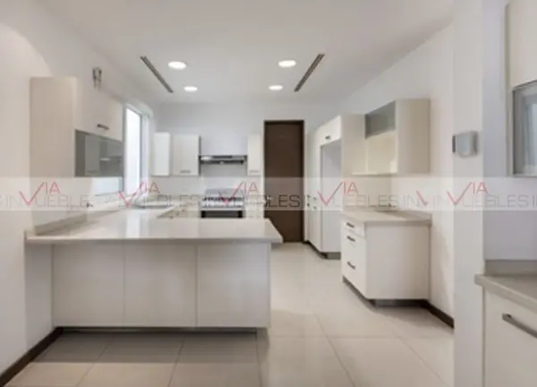 Casa en venta en Privada Real de San Agustín, San Pedro Garza García — foto 2 de 11