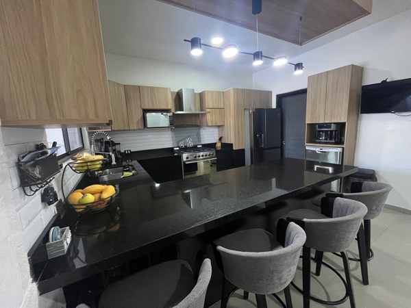 Casa en venta en La Escondida, Saltillo — foto 3 de 29