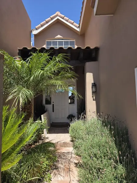 Casa en venta en La Perla Residencial, Tijuana — foto 2 de 14