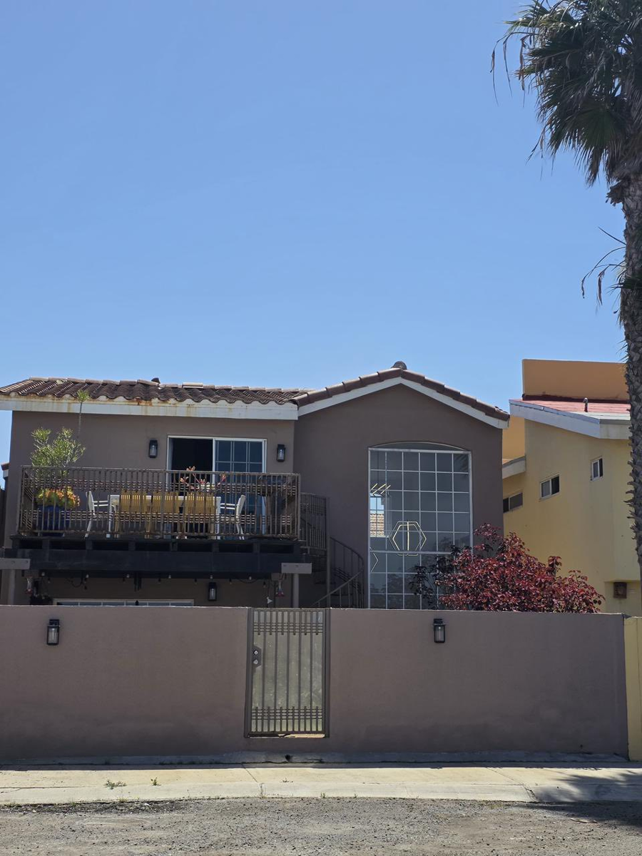 Casa en venta en La Perla Residencial, Tijuana — foto 1 de 14