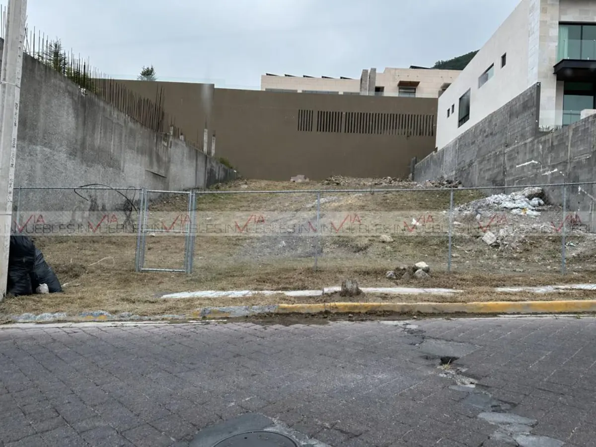 Terreno en venta en Veredalta, San Pedro Garza García — foto 1 de 10