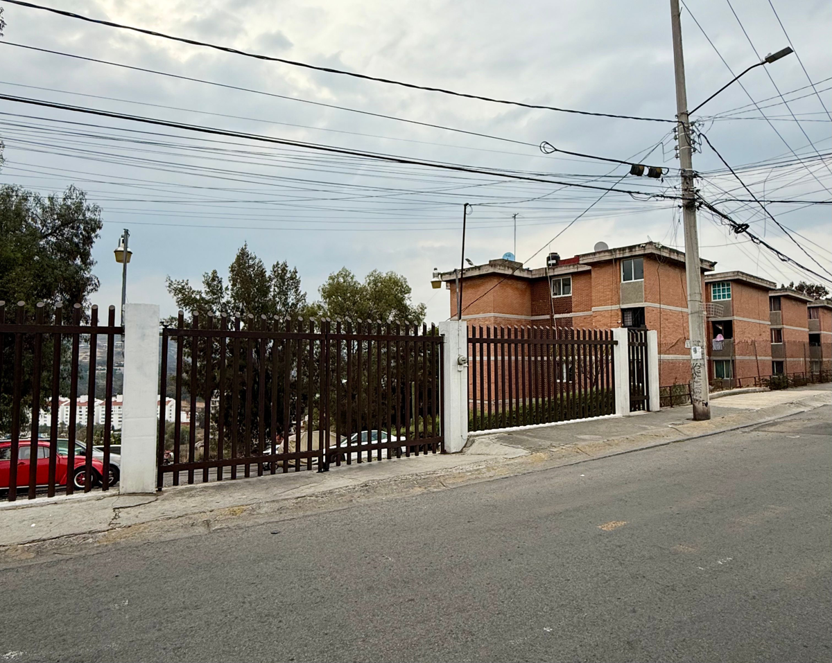 Departamento en venta en Lomas Lindas II Sección, Atizapán de Zaragoza — foto 1 de 11