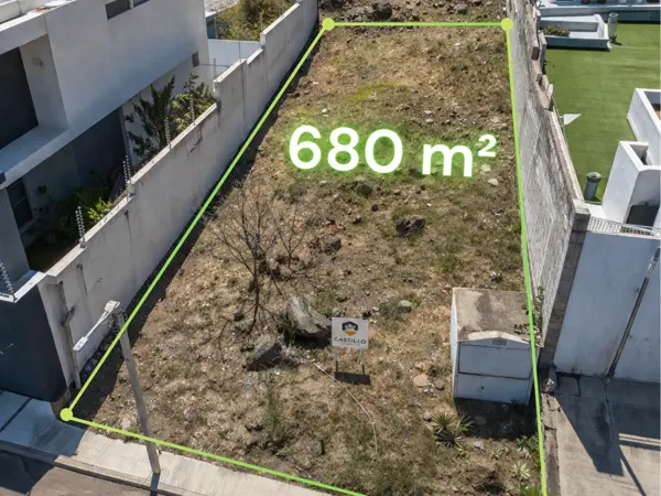Terreno en venta en Villas de Irapuato, Irapuato — foto 2 de 3