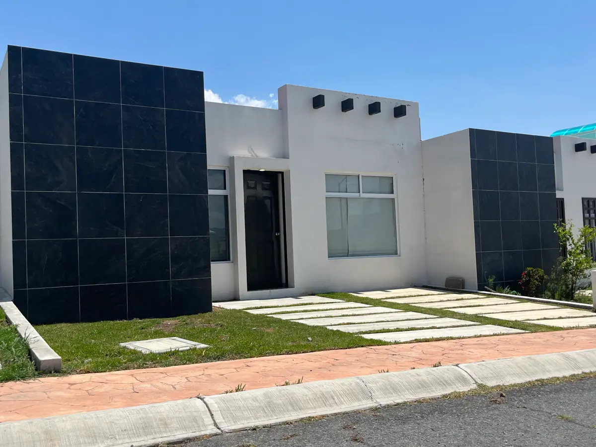 Casa en venta en Jardines de la Hacienda, Pachuca de Soto — foto 1 de 19