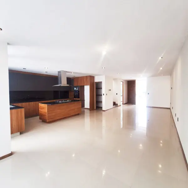 Casa en venta en Montaña Monarca I, Morelia — foto 2 de 19