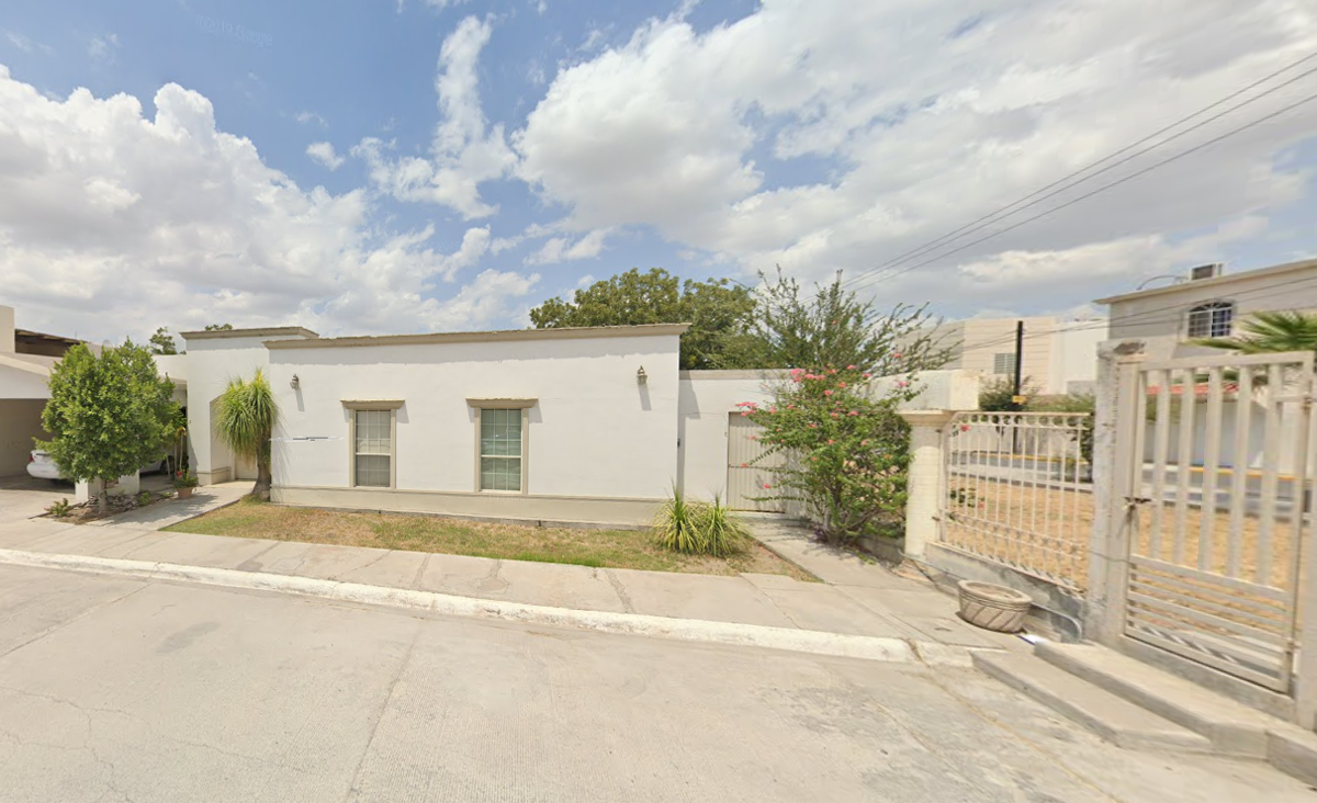 Casa en venta en Bugambilias, Monclova — foto 1 de 11