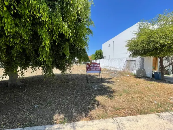 Terreno en venta en Residencial Provenza (La Romana), Tlajomulco de Zúñiga — foto 3 de 19