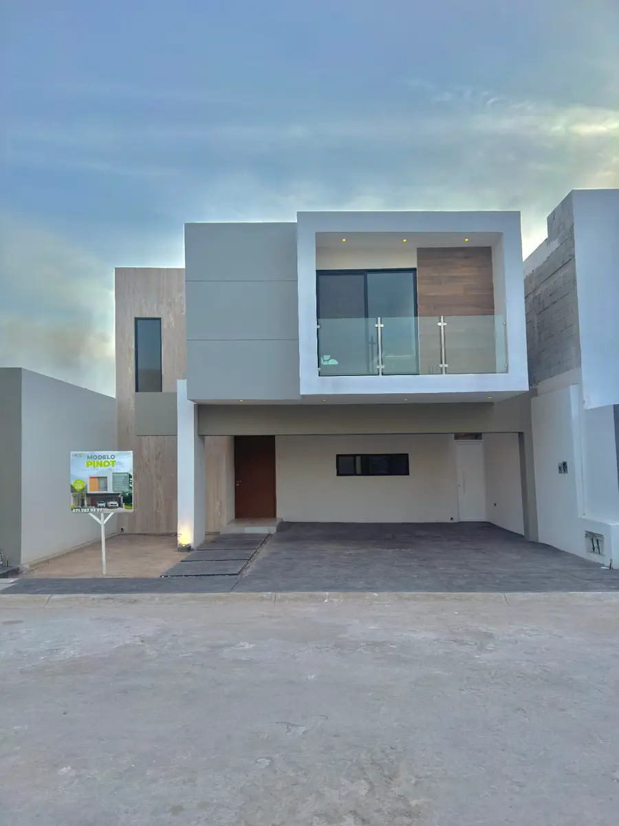 Casa en venta en Los Viñedos, Torreón — foto 1 de 16