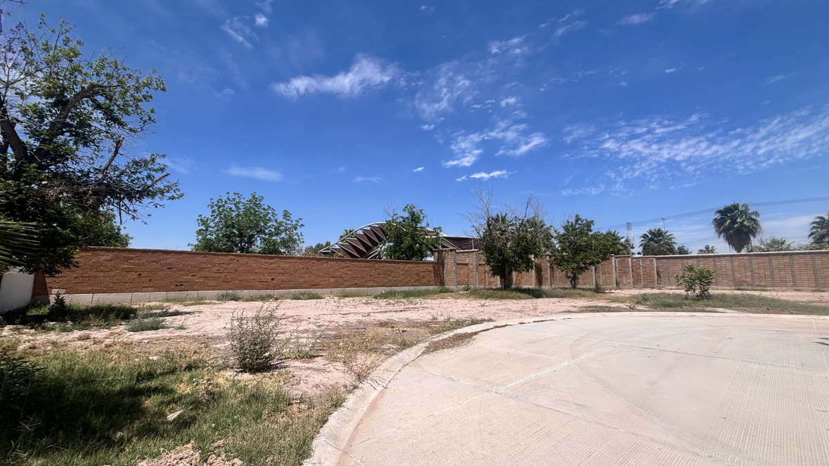 Vista 4 de Terreno en Venta en La Barranca, Torreón, Coahuila de Zaragoza