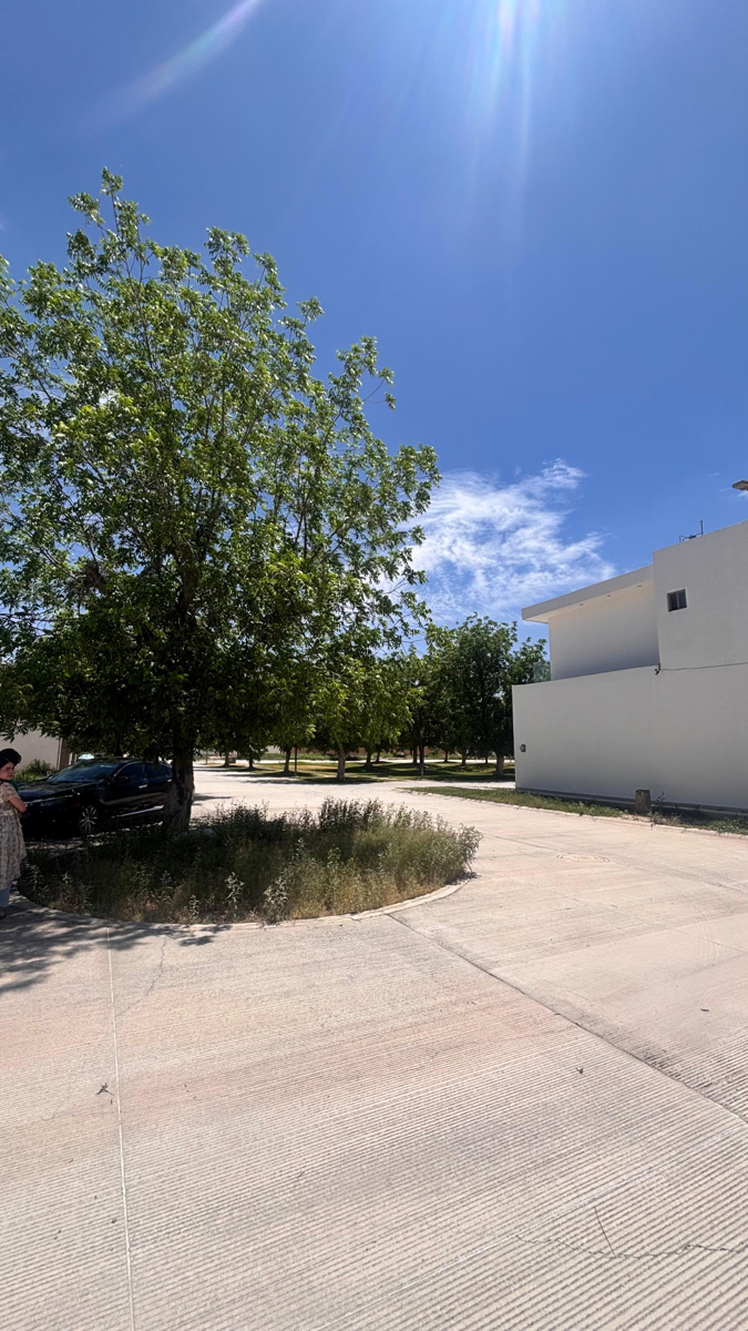 Vista 3 de Terreno en Venta en La Barranca, Torreón, Coahuila de Zaragoza