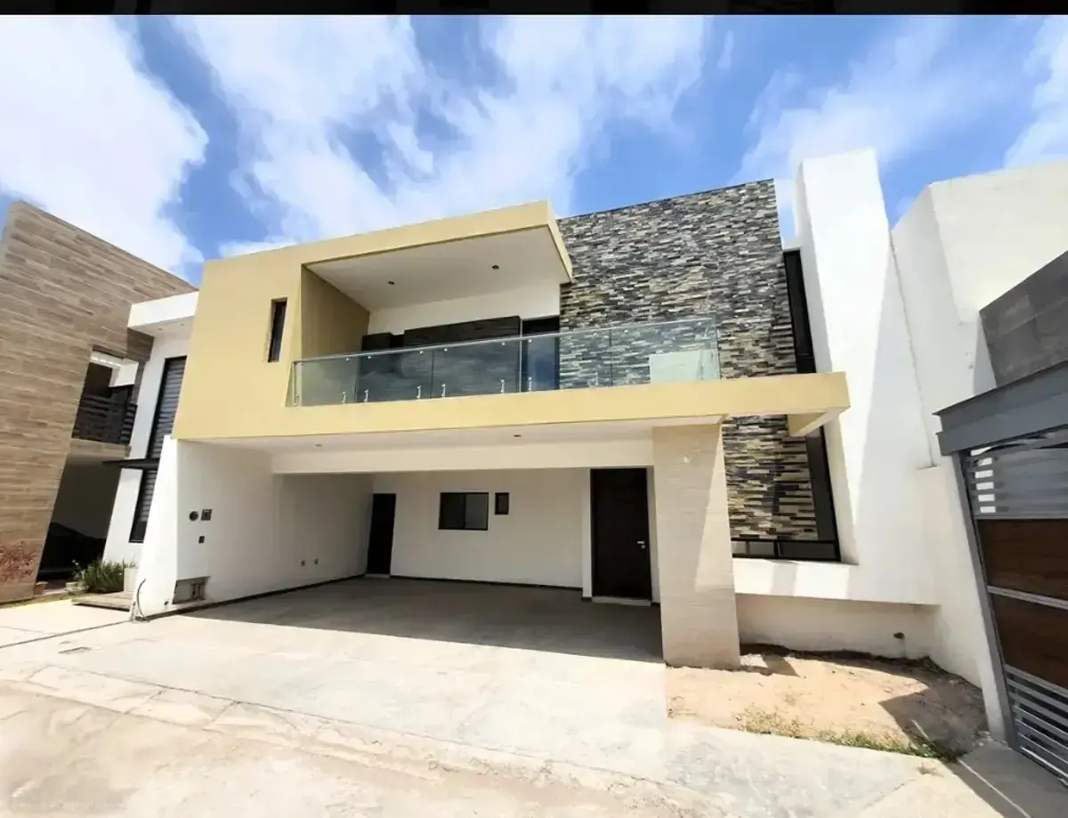 Casa en venta en Los Viñedos, Torreón — foto 1 de 14